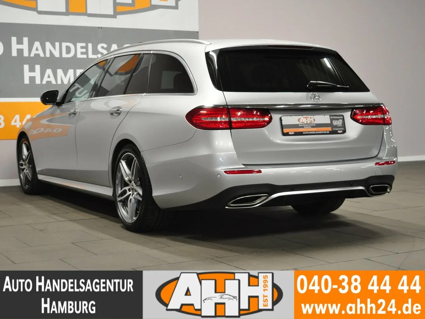 MERCEDES-BENZ E 400 T 4M AMG MEMO|PANO|AIR|360|AHK|LED|SOUND!!... – Bild 3