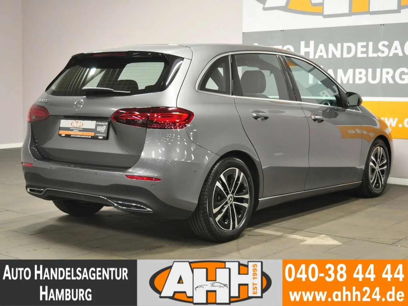 MERCEDES-BENZ B 200 d URBAN CARPLAY|KAM|SPUR|NAV|AHK|LED|DAB!!... – Bild 4