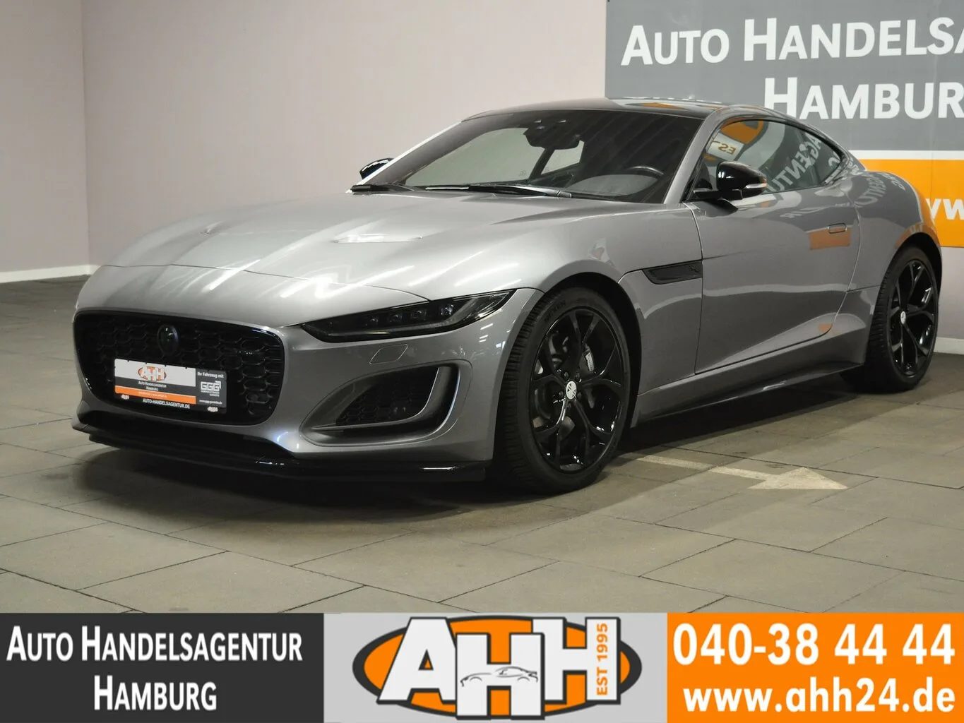 JAGUAR F-Type P300 R-DYNAMIC BLACK PACK NAV|DAB|KAM|2H!...
