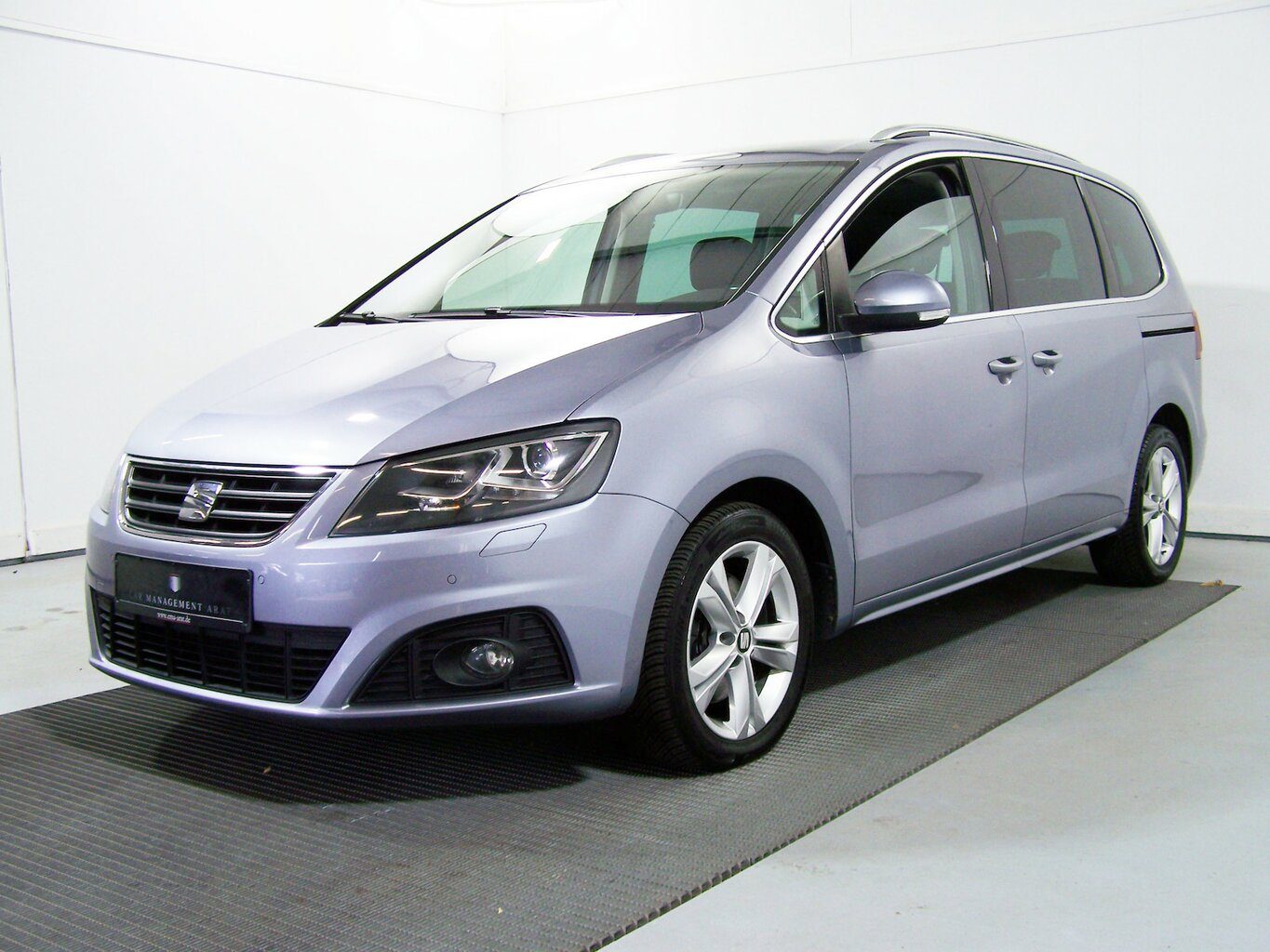 SEAT Alhambra 2.0 TDI Style Plus AUTOM 7-SITZ+ PANOR... – Bild 3