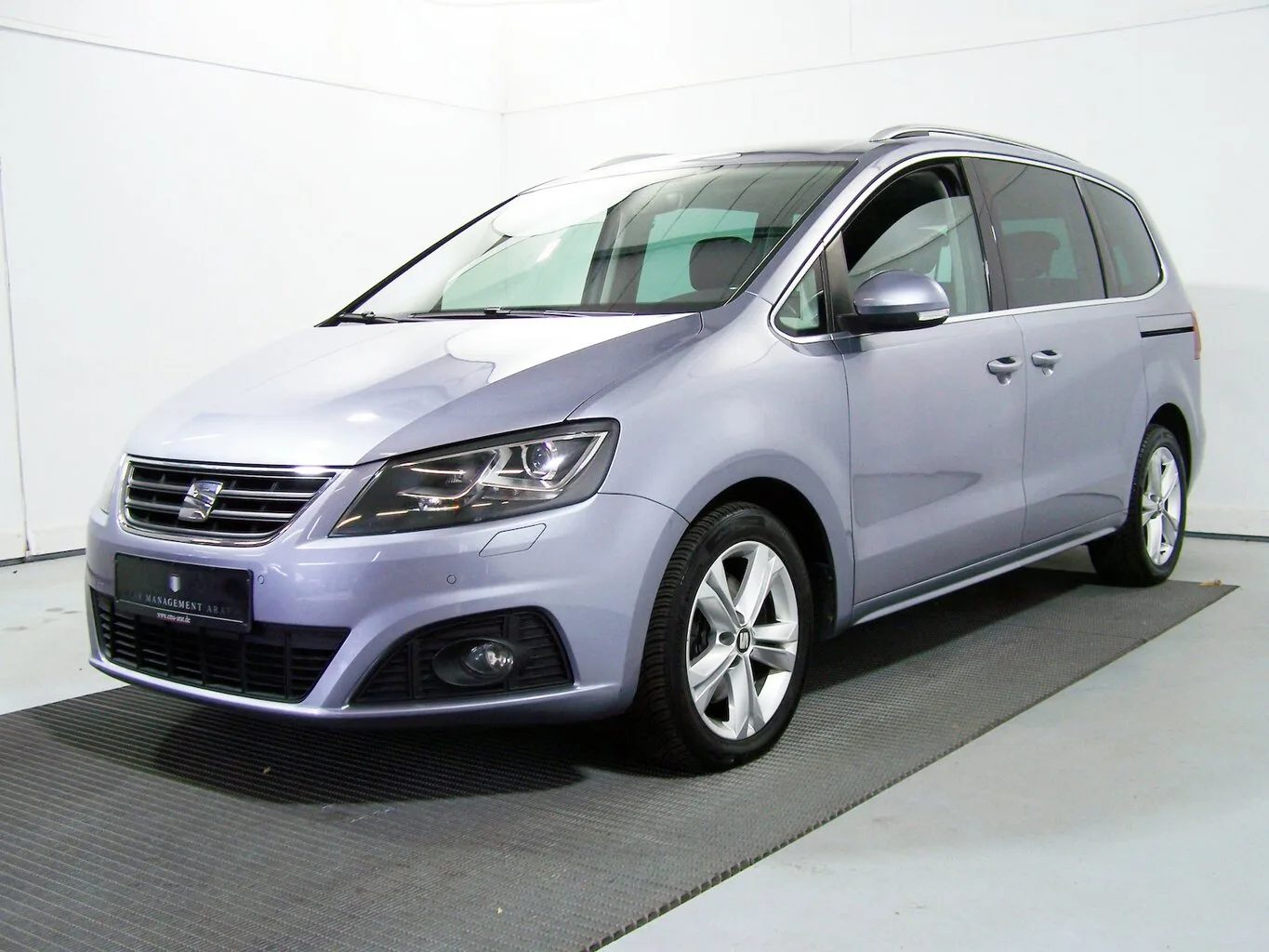 SEAT Alhambra 2.0 TDI Style Plus AUTOM 7-SITZ+ PANOR... – Bild 3