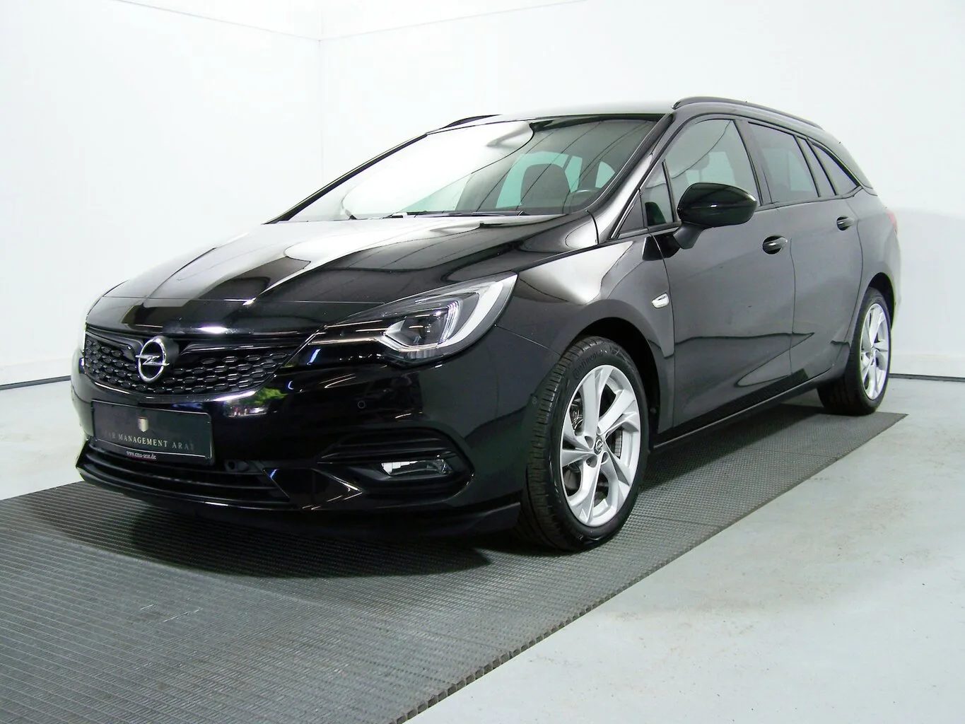 OPEL Astra Sports Tourer 1.5 D Ultimate OPC-Line LED... – Bild 4