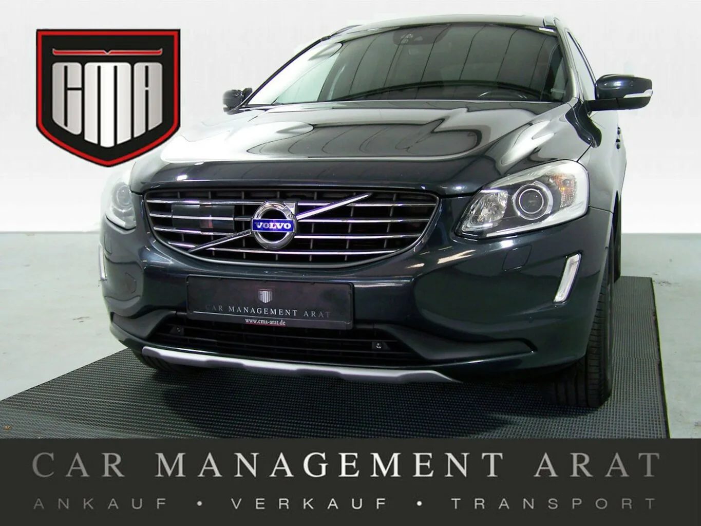 VOLVO XC60 D4 Summum PANO+LEDER+AMB+NAV+KAMER+ACC+PDC...