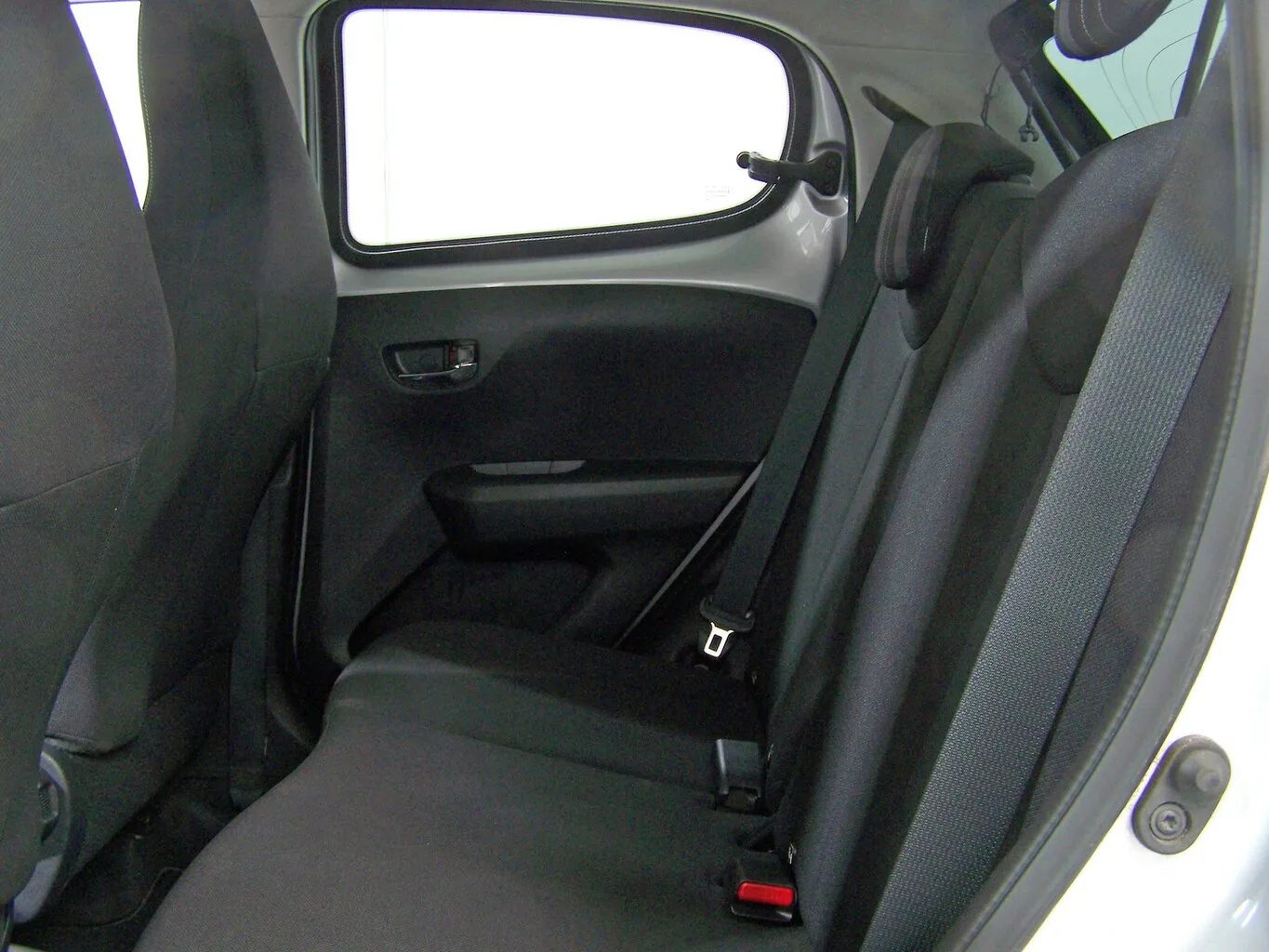 PEUGEOT 108 1.0 VTI 72 Allure 1.HAND+ CARPL+KAM+FALTDACH... – Bild 5