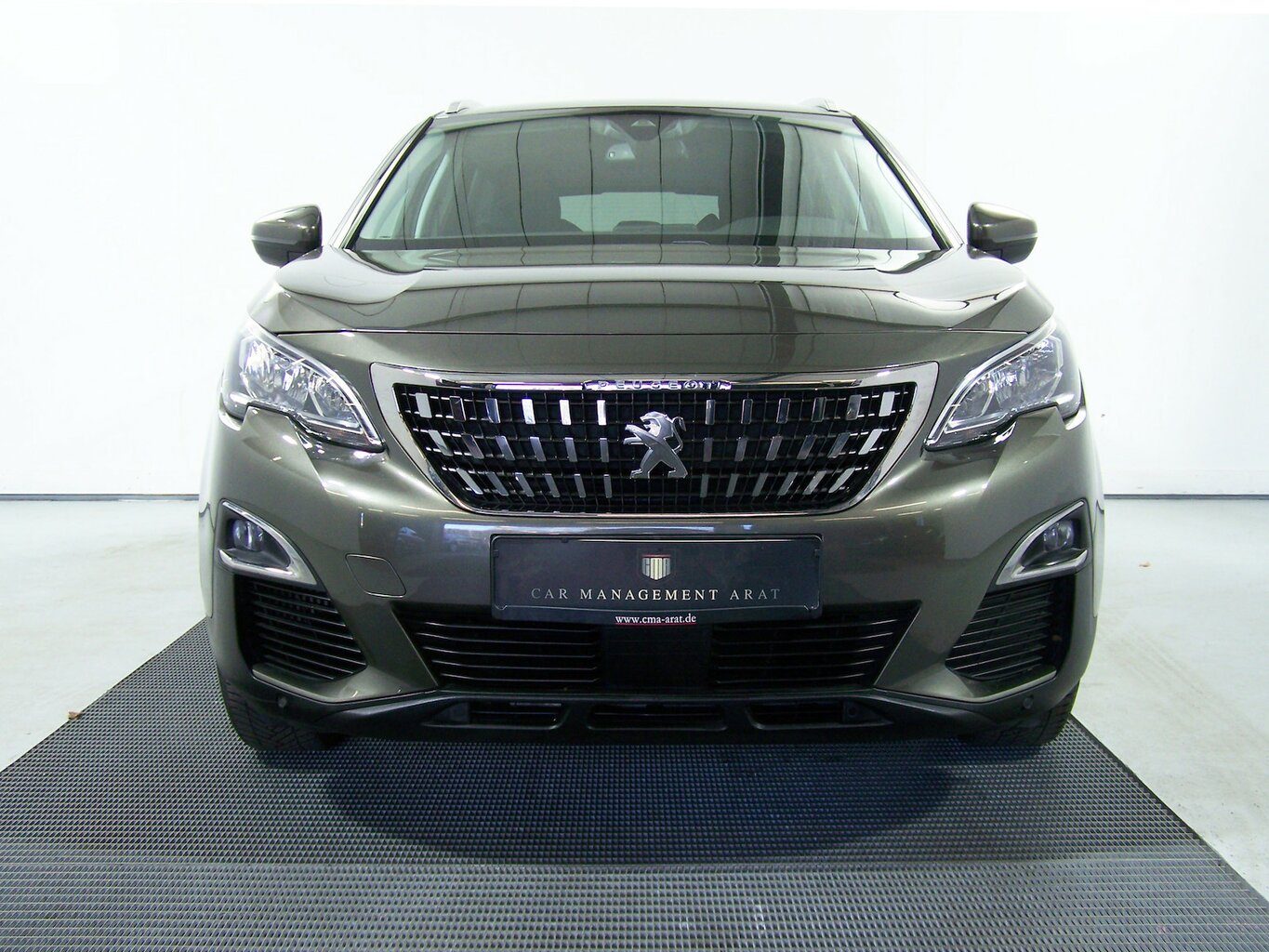 PEUGEOT 3008 1.2 PureTech 130 Active AUTOM NAV+180°+PDC... – Bild 2