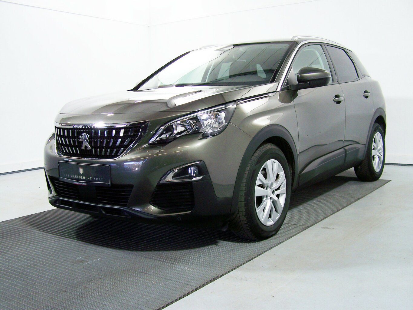 PEUGEOT 3008 1.2 PureTech 130 Active AUTOM NAV+180°+PDC... – Bild 4