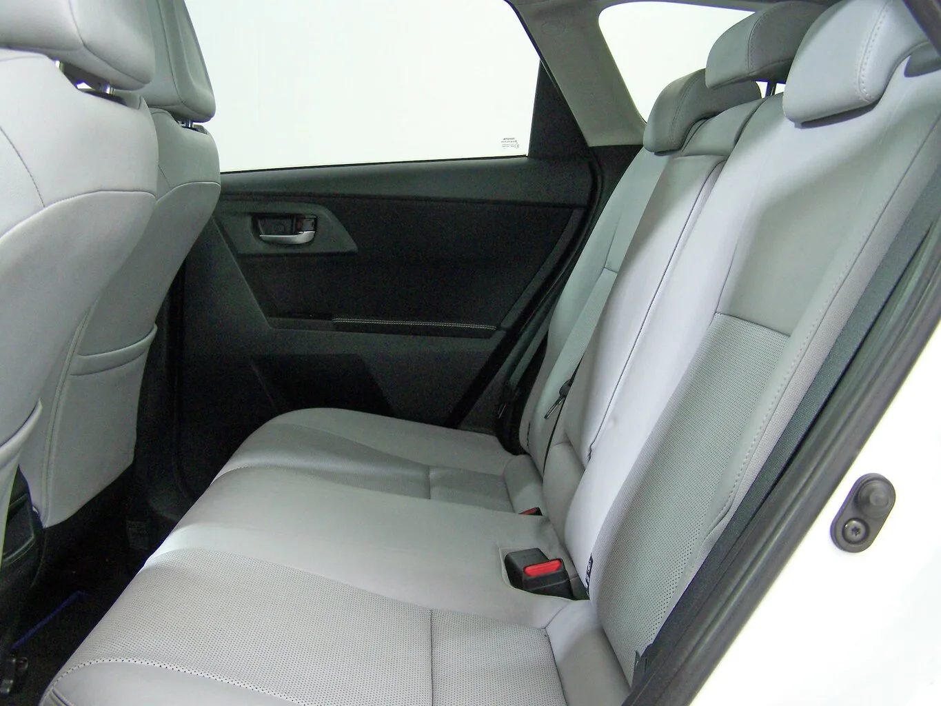 TOYOTA Auris Touring Sports 1.8 HEV Executive PANO+KAM... – Bild 5