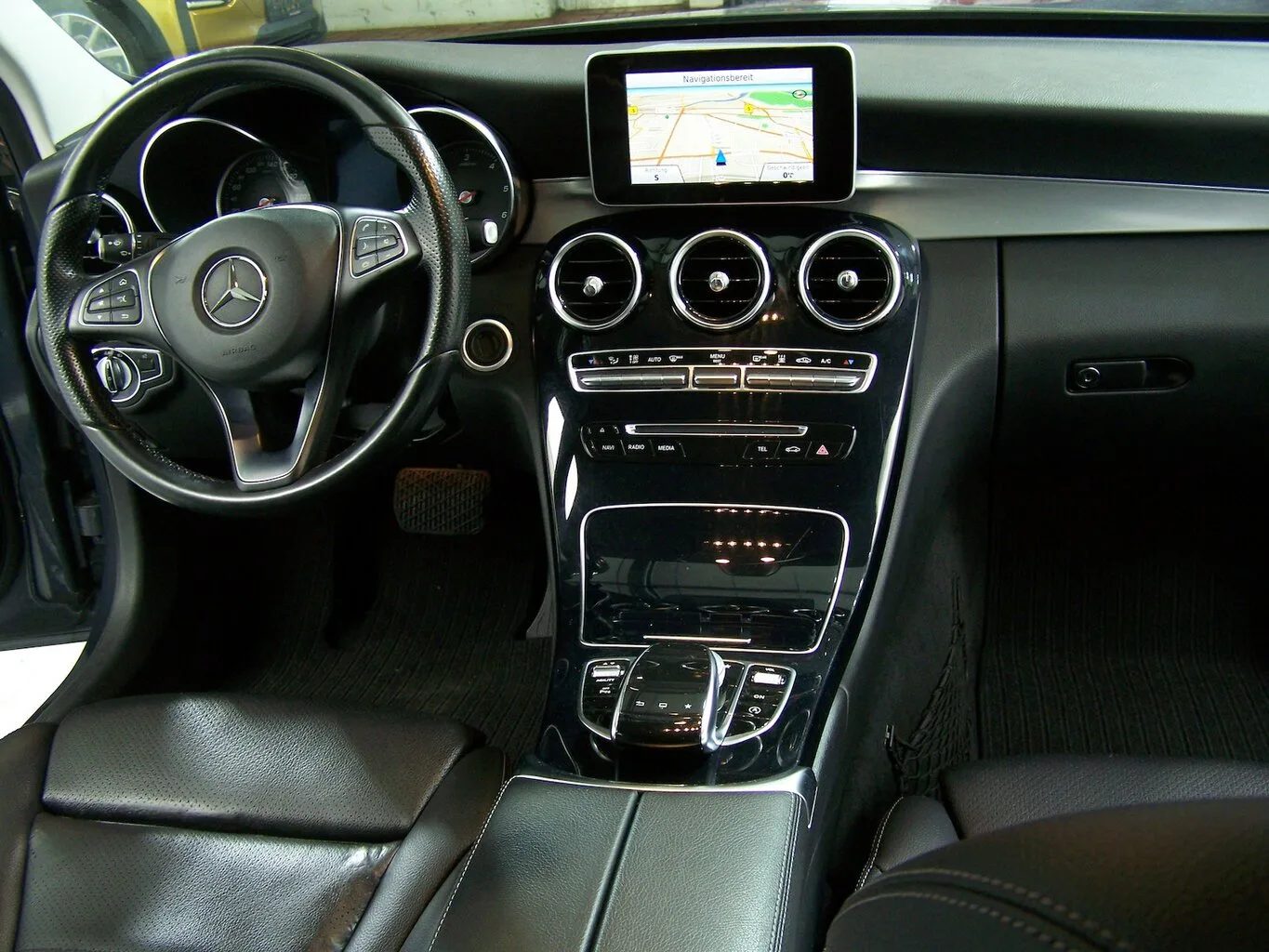 MERCEDES-BENZ C 250 T BlueTec d Avantgarde AUTOM LED+NAVI+STH... – Bild 5