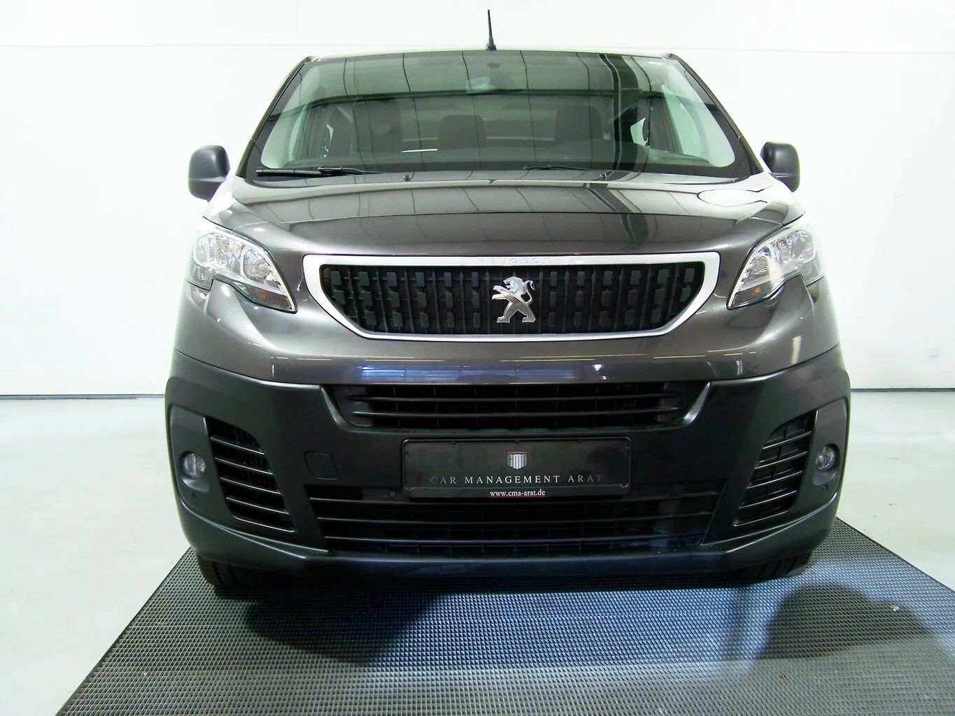 PEUGEOT Expert 2.0 Blue HDi H1 L2 9-SITZER 1.H+PDC... – Bild 2