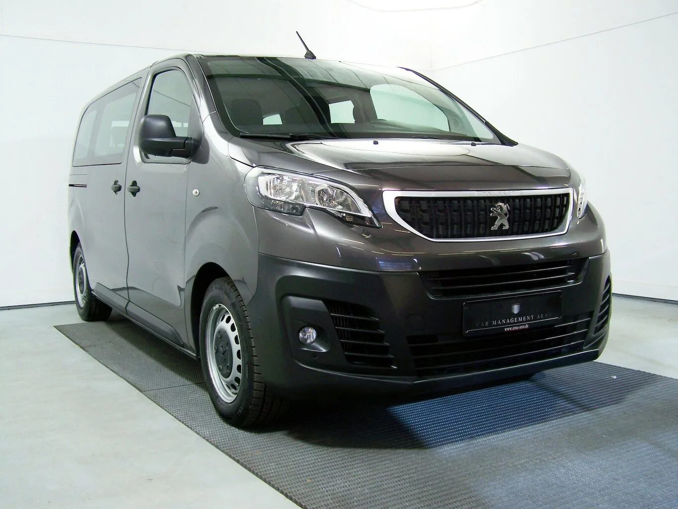 PEUGEOT Expert 2.0 Blue HDi H1 L2 9-SITZER 1.H+PDC... – Bild 3