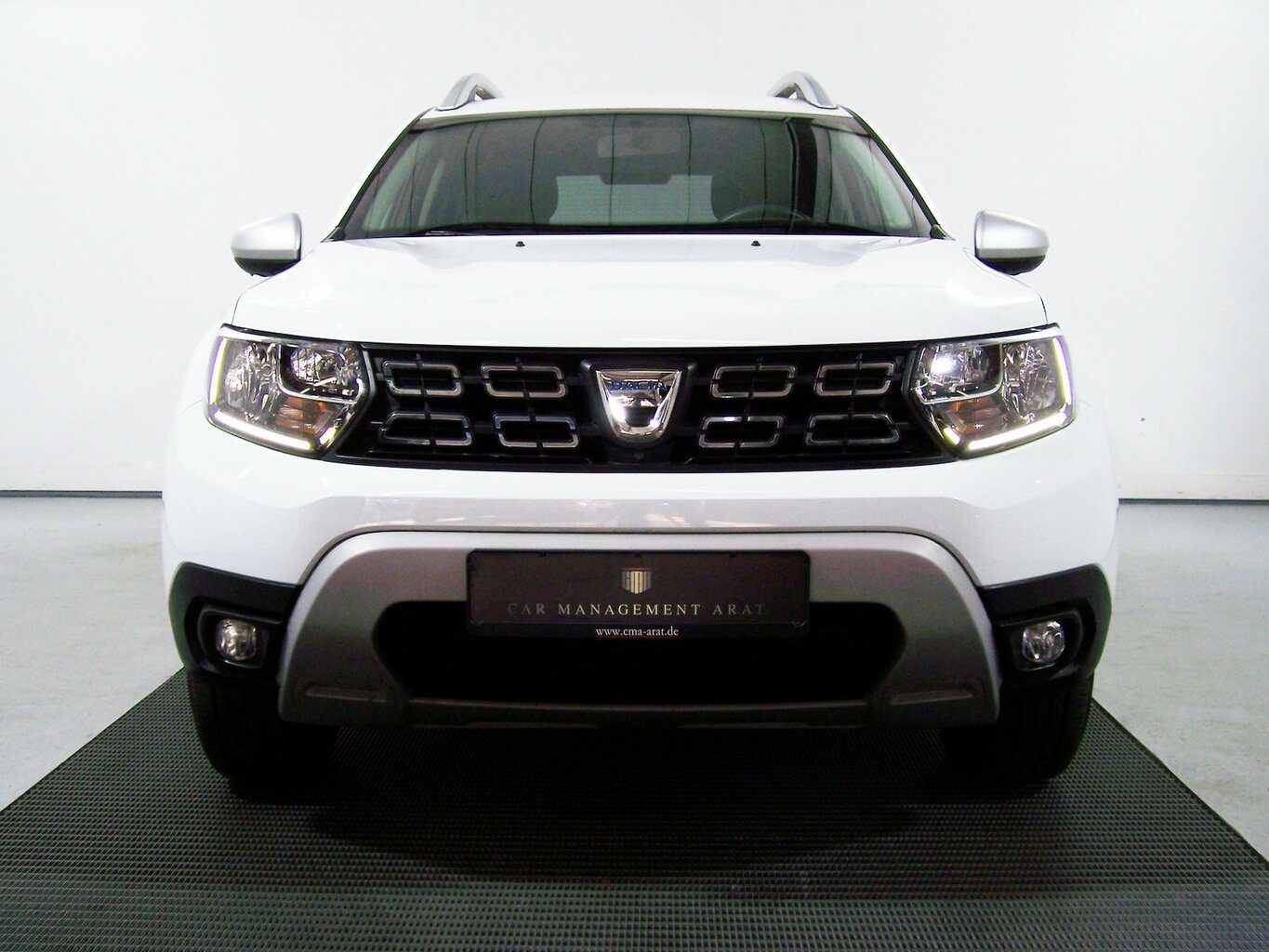 DACIA Duster 1.3 TCe 150 Adventure 1.H+KAM+NAV+PDC... – Bild 2