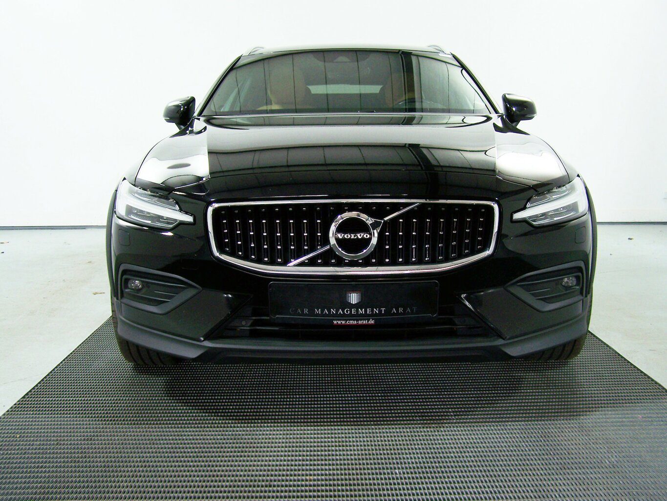 VOLVO V60 Cross Country 2.0 B4 MHEV AWD Pro MASSAGE... – Bild 2