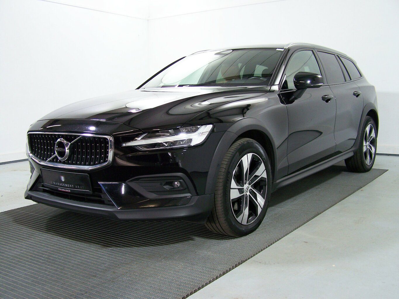 VOLVO V60 Cross Country 2.0 B4 MHEV AWD Pro MASSAGE... – Bild 4