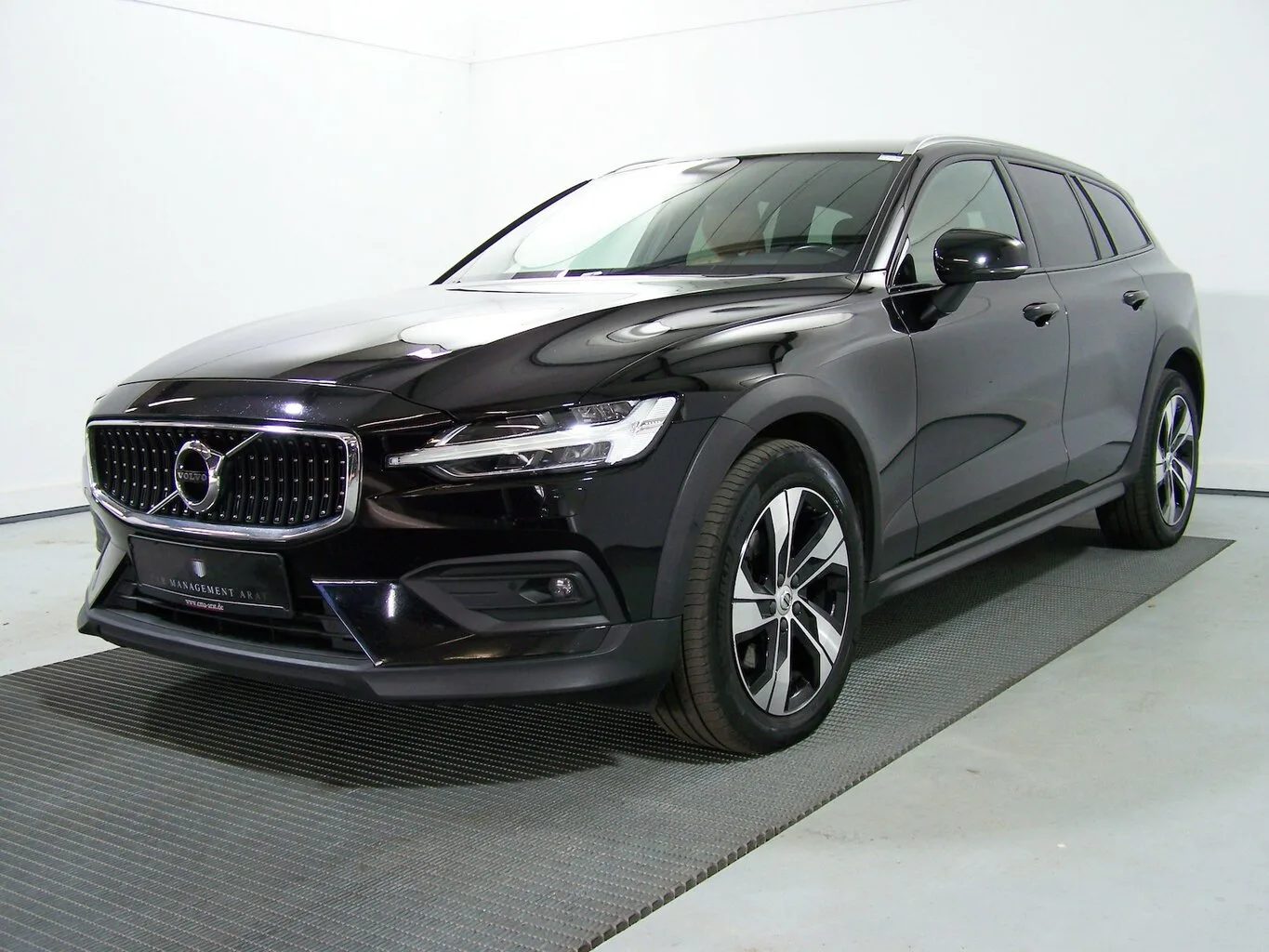 VOLVO V60 Cross Country 2.0 B4 MHEV AWD Pro MASSAGE... – Bild 4