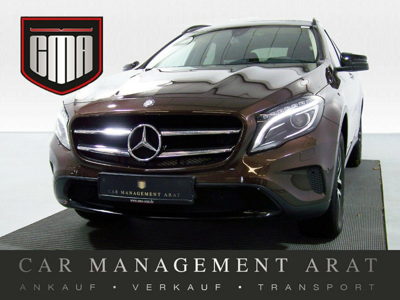 MERCEDES-BENZ GLA 200 Score AUTOM 1.H+Exklusiv+NIGHT+NAV+KAM...