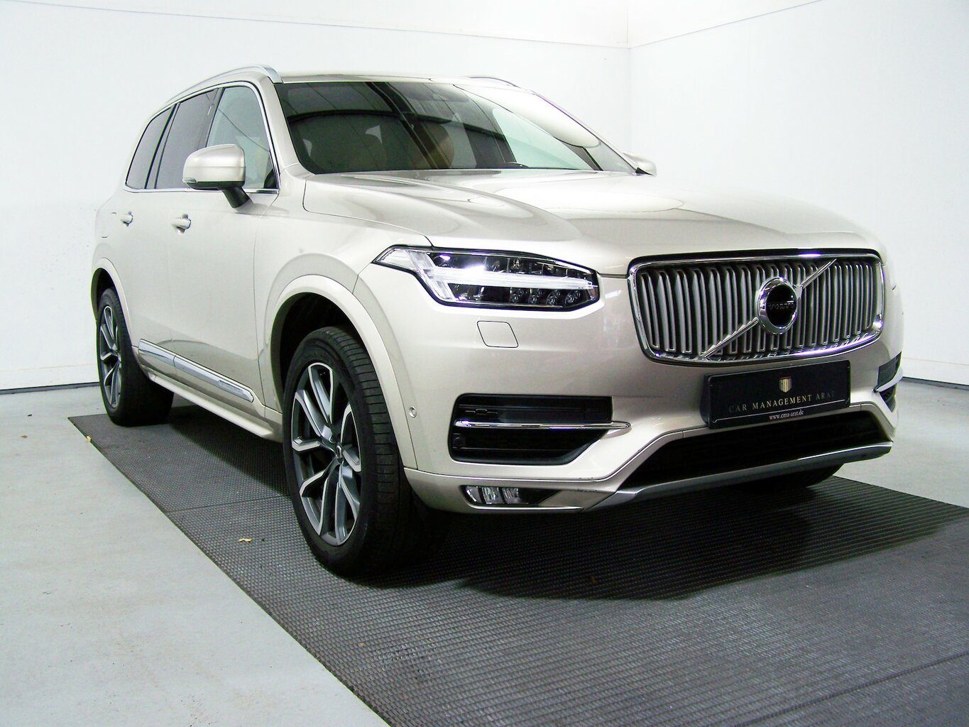 VOLVO XC90 D5 Inscription AWD AMBIENT+NAVI+KAMERA... – Bild 3