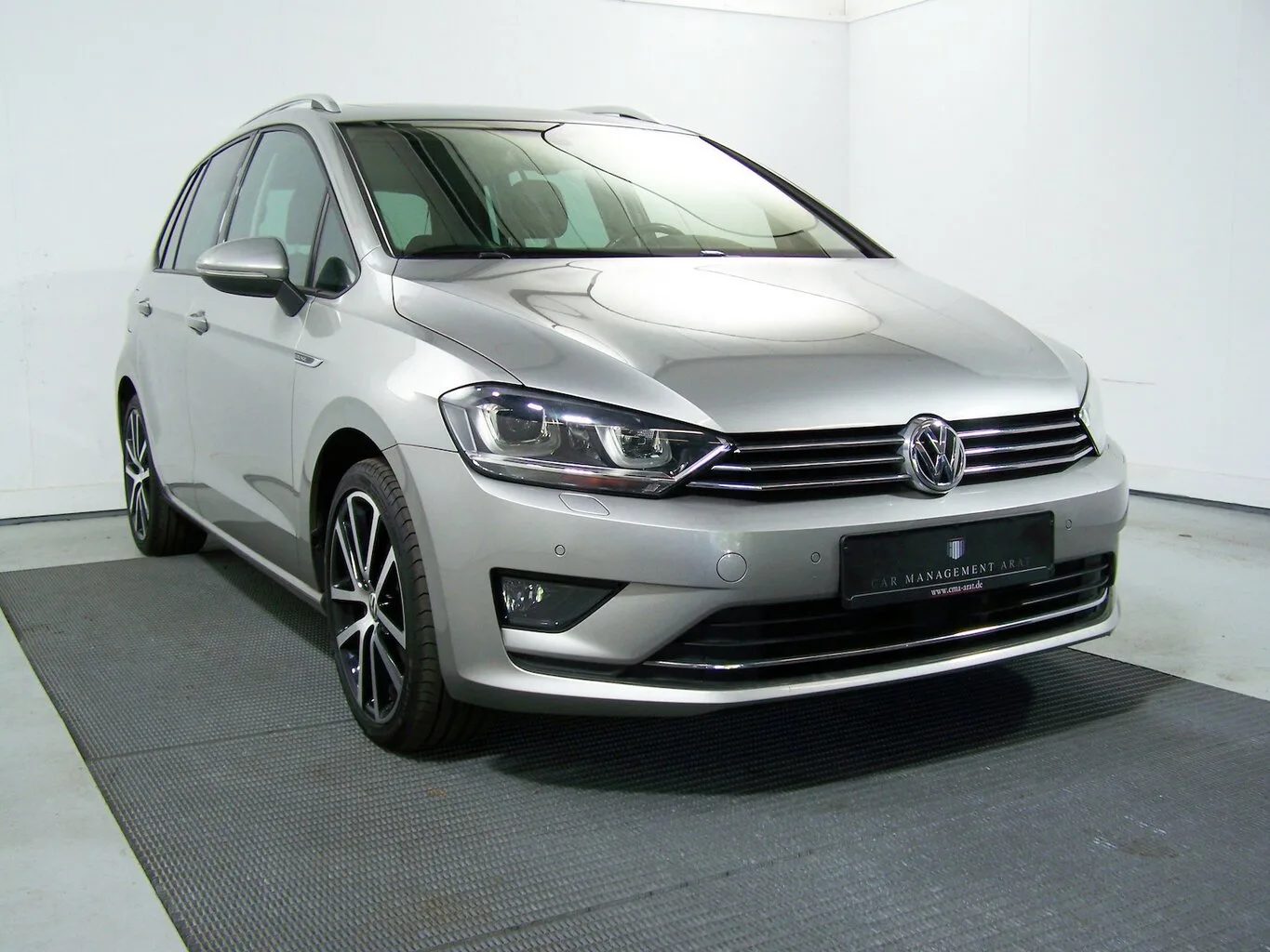 VW Golf Sportsvan VII 1.4 TSI Lounge PANORAMA+SHZ... – Bild 3