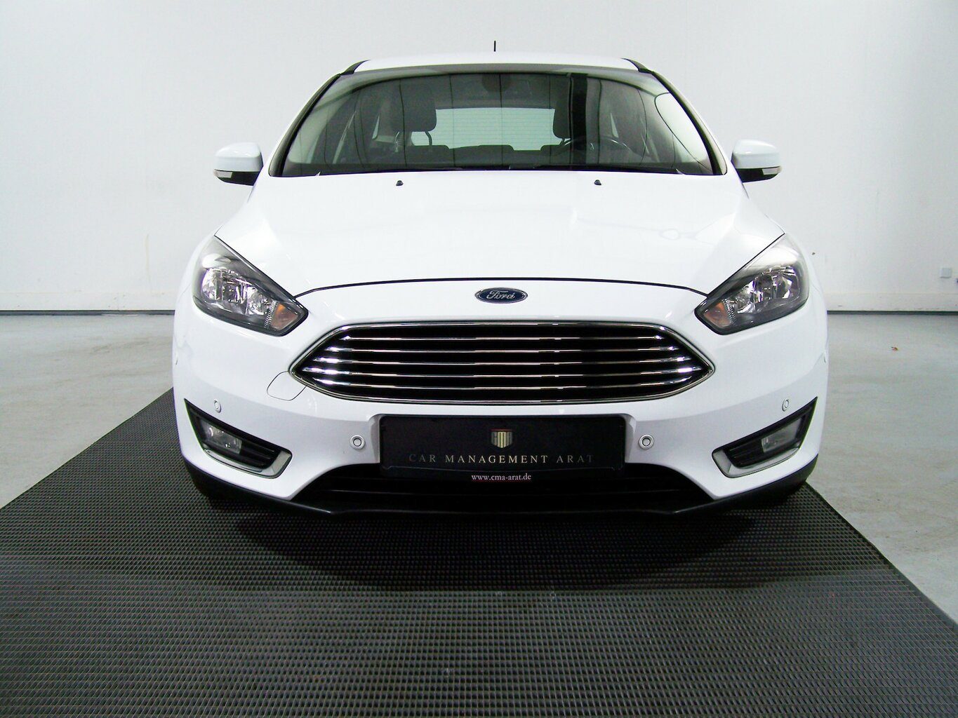 FORD Focus Turnier 1.0 EcoBoost Titanium AUTOM 1.H... – Bild 2