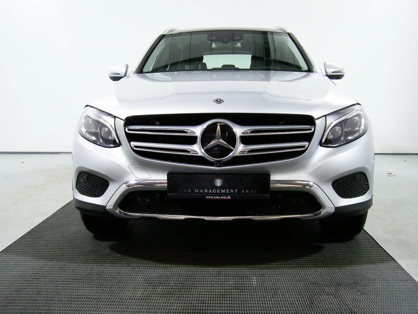 MERCEDES-BENZ GLC 250 4Matic PANORAM+KAM+LED+AMBIENT+DISTR... – Bild 2