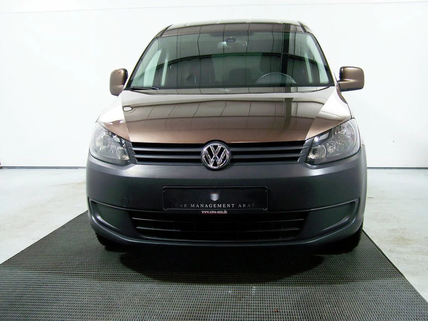 VW Caddy Maxi 1.6 TDI Trendline AUTOM KLIMAAUTO+PDC... – Bild 2