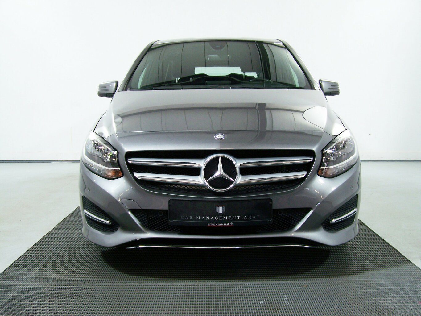 MERCEDES-BENZ B 200 Style SITZH+TEMP+PDC+NAVI+KLIMAAUTM.... – Bild 2