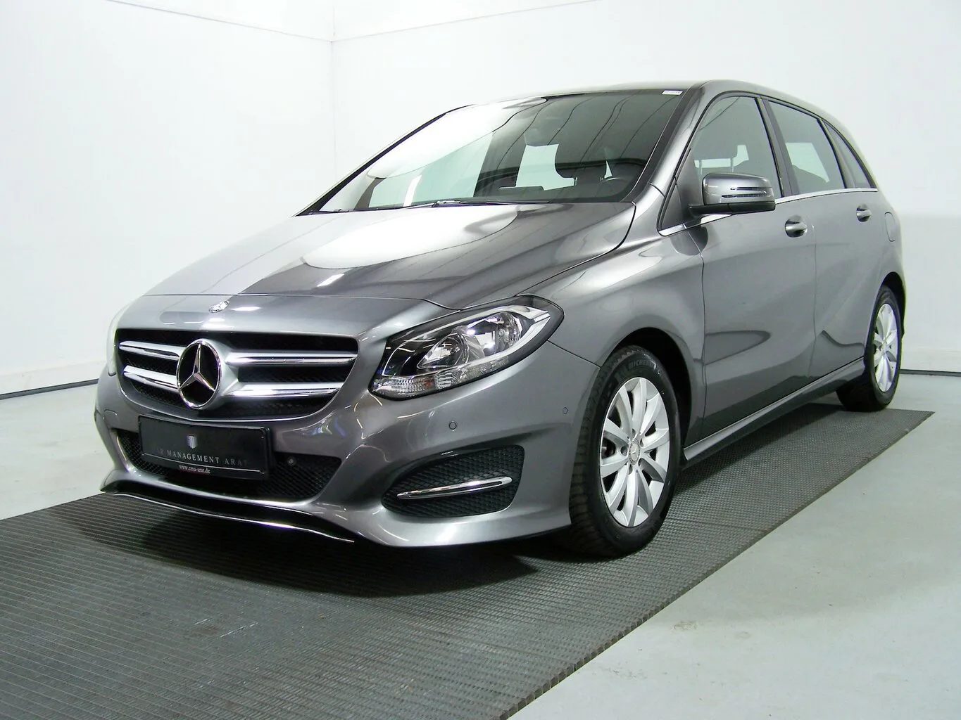 MERCEDES-BENZ B 200 Style SITZH+TEMP+PDC+NAVI+KLIMAAUTM.... – Bild 4
