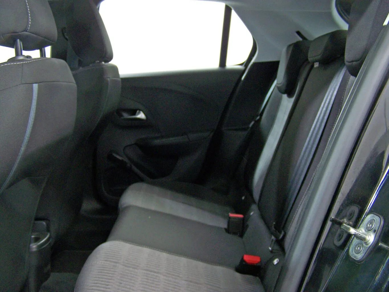 OPEL Corsa 1.2 Edition PDC+TEMP+KLIMA+DAB... – Bild 5