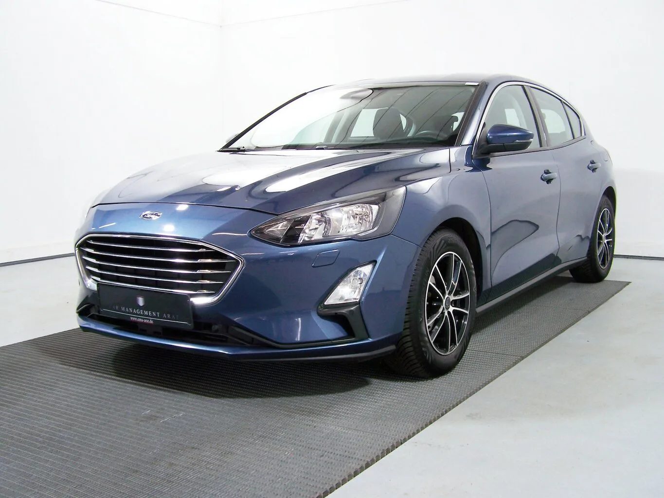 FORD Focus Fliessheck 1.0 EcoBoost Titanium NAVI+PDC... – Bild 3