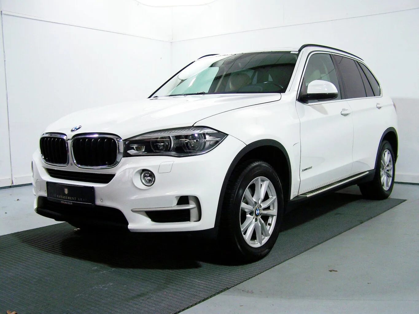 BMW X5 xDrive35i F15 PANORAM+HEAD+NAV+360° US IMPORT... – Bild 4