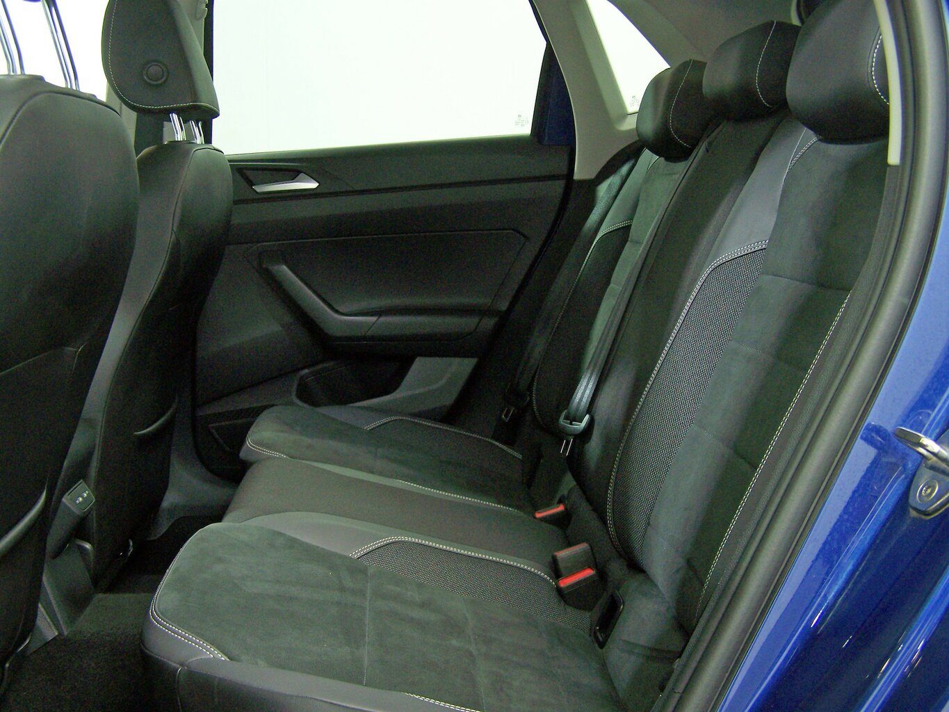 VW Polo 1.0 TSI Style AUTOM MATRIX+DESIGN+SHZ+KAMER... – Bild 5