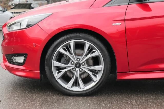 FORD Focus ST-LINE / MOTOR/KOMPRESSION SCHLECHT !!! – Bild 3
