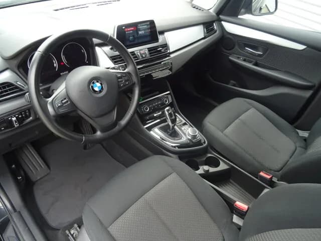 BMW 218 Active Tourer Automatik Navigation, nur 41.000 km !!! – Bild 8