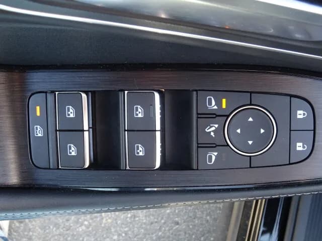 NISSAN X-Trail Tekna + e-POWER e-4ORCE 213PS Kamera – Bild 8