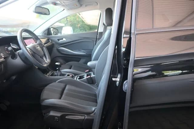 OPEL Grandland 1.2 Turbo GSLine Navi/Sitzhzg./Kamera – Bild 8