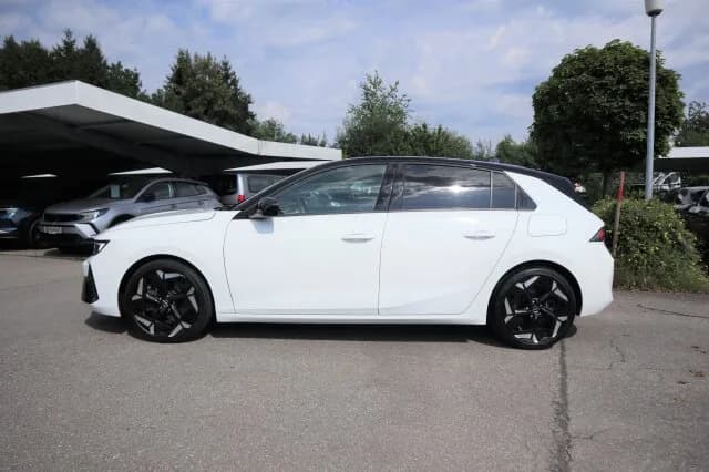 OPEL Astra 1.6 Turbo Plug-in Hybrid GSe LED/Kamera/LM – Bild 4