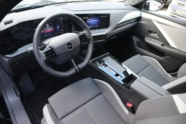OPEL Astra Edition/Sitzheizung/Kom.-Pak/RÜ-KAM LED – Bild 8