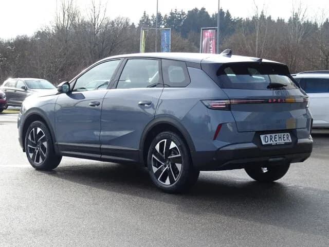 OPEL Grandland Edition Hybrid Allwetterreifen Navi – Bild 6