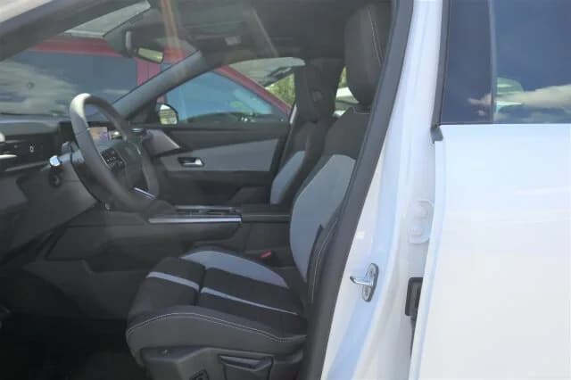 OPEL Grandland Edition Hybrid Komf.Paket/Allwetter – Bild 8