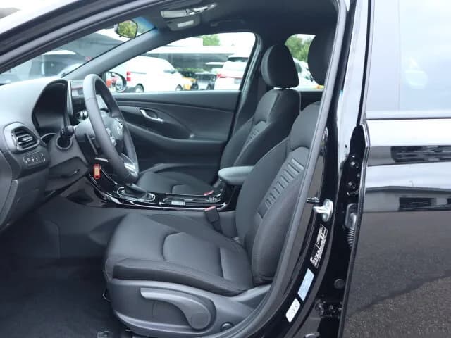 HYUNDAI i30 FL 5-Türer 1.5 T-GDI 7-DCT 140 PS ADVANTAGE – Bild 7
