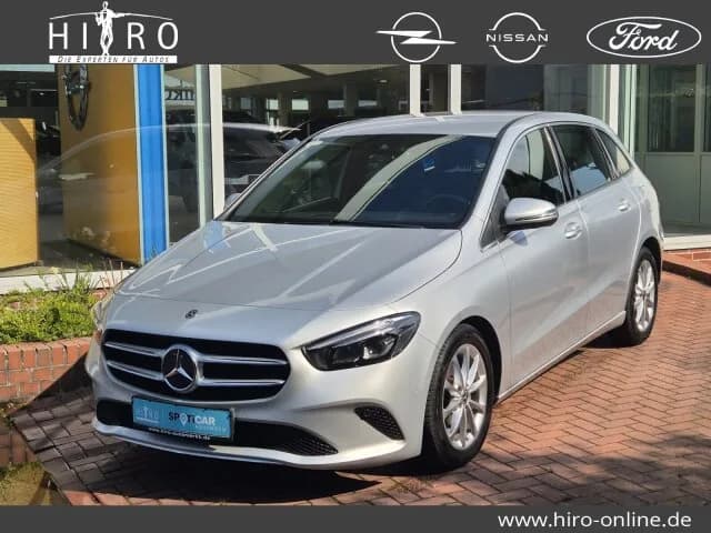 MERCEDES-BENZ B 180 Progressive Navi/Keyless Go Startanlage