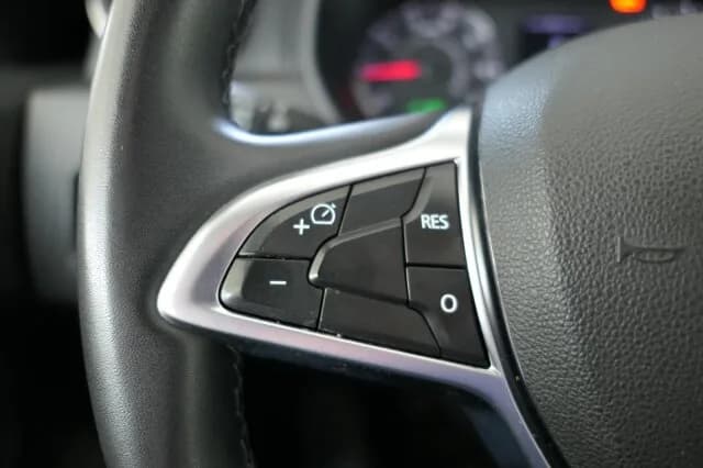 DACIA Duster II 1.3 TCe 130 Urban Navi / AHK / Kamera – Bild 8