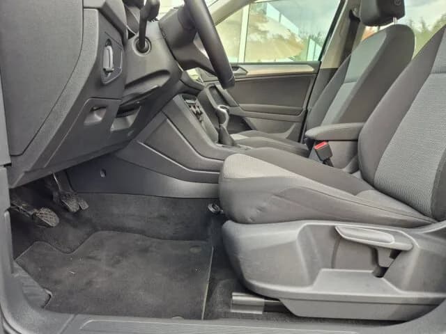 VW Tiguan Sitzhzg,/Tempomat/Parksensoren – Bild 6