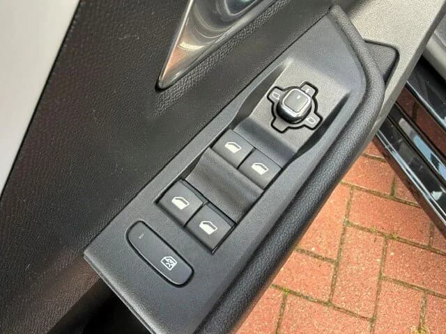 OPEL Astra Edition MHEV Sitzhzg/Navi – Bild 6