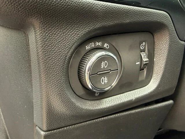 OPEL Corsa MHEV GS Autom. – Bild 8
