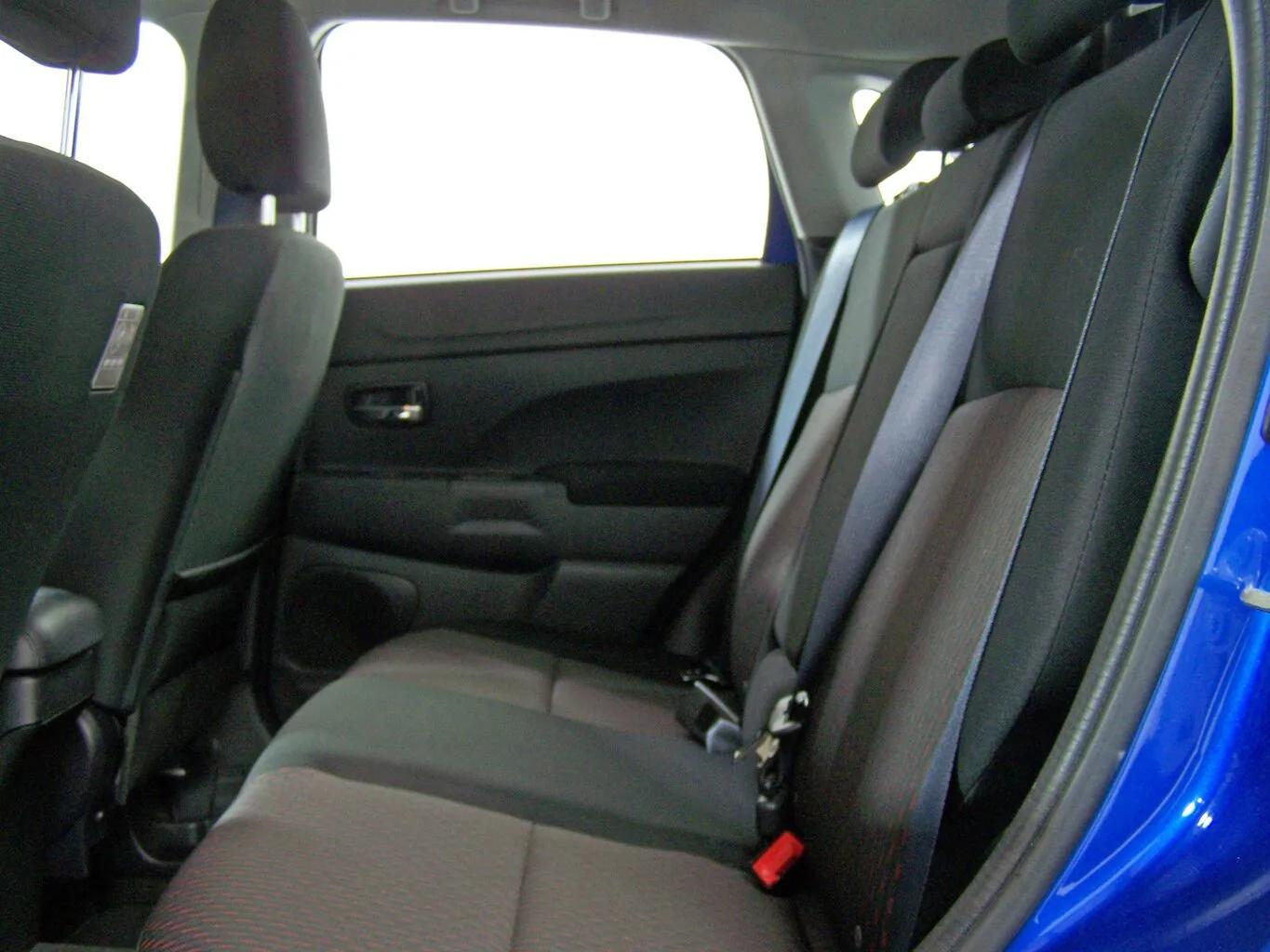 MITSUBISHI ASX 1.6 Mivec Clear Tec Diamant Edition Plus NAV... – Bild 5