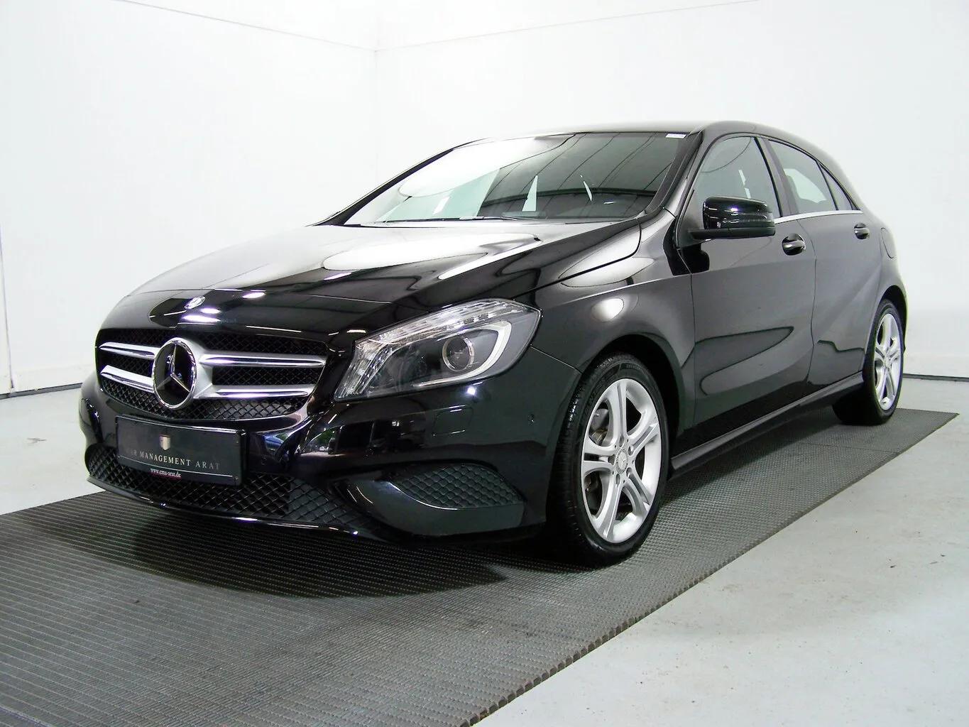 MERCEDES-BENZ A 180 BlueEFFICIENCY Urban SITZH+PDC+NAVI+BI-XEN... – Bild 4