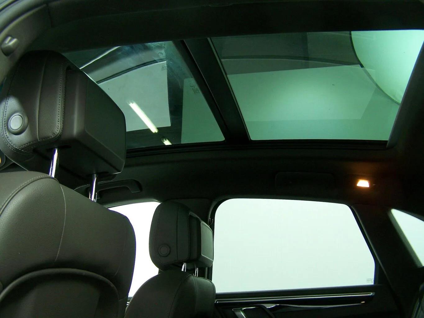 PORSCHE Macan S Diesel PANORAMA+NAVI+PTS+XEN+R19... – Bild 8