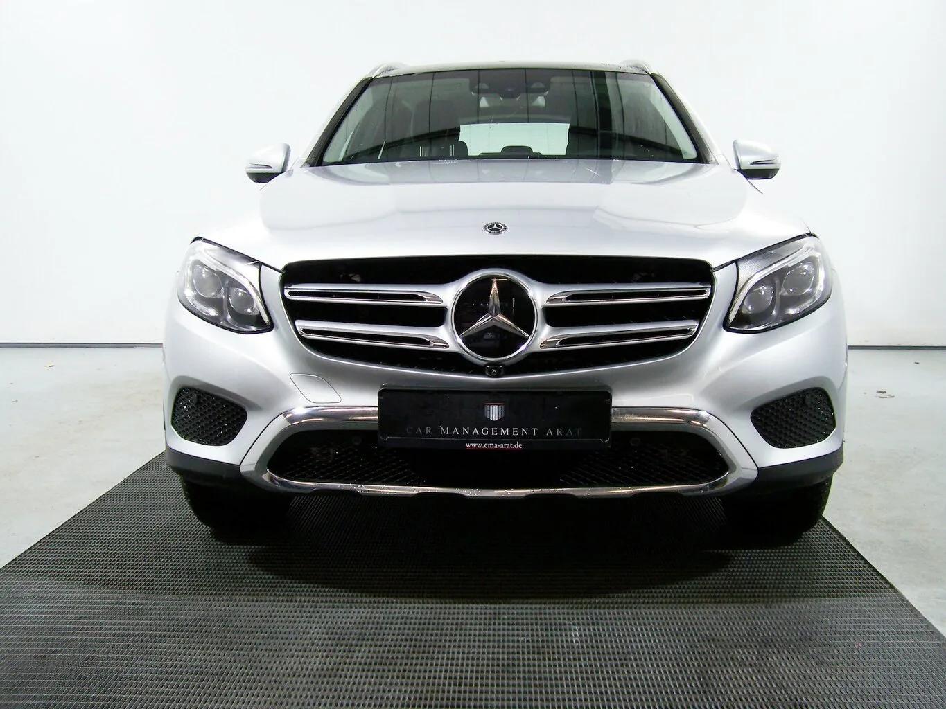 MERCEDES-BENZ GLC 250 4Matic PANORAM+KAM+LED+AMBIENT+DISTR... – Bild 2