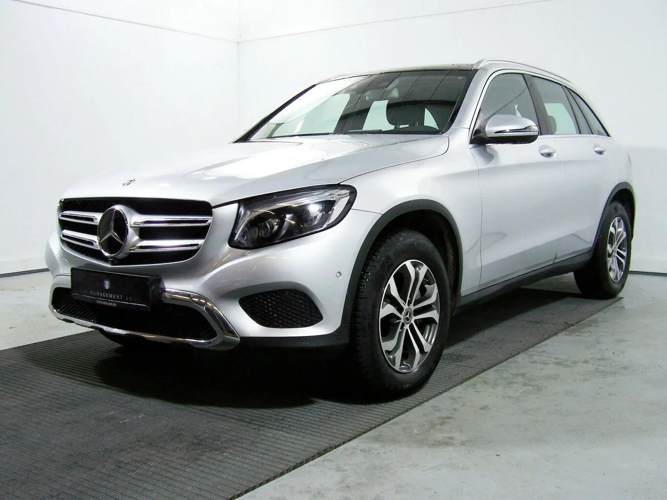 MERCEDES-BENZ GLC 250 4Matic PANORAM+KAM+LED+AMBIENT+DISTR... – Bild 4