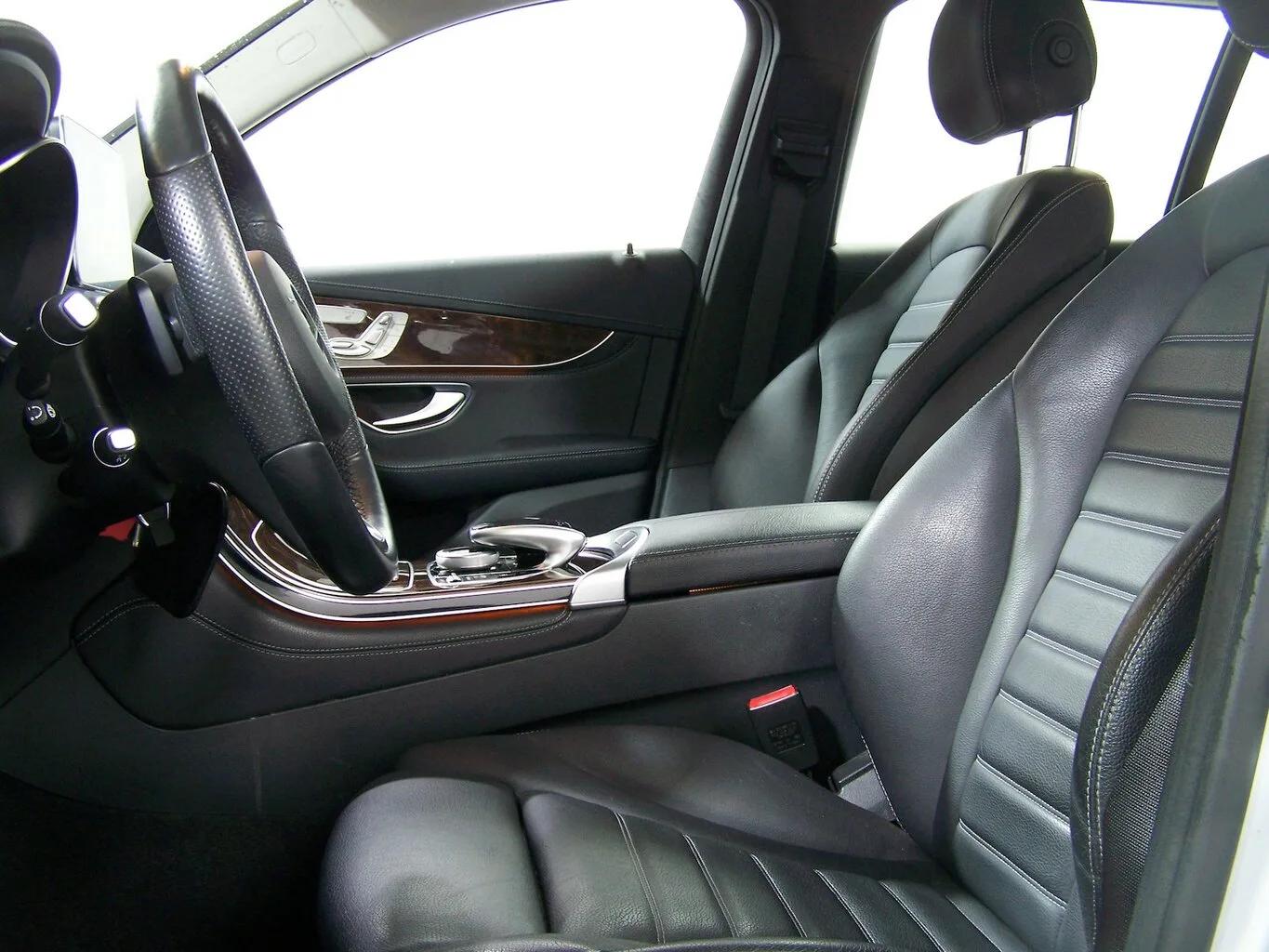 MERCEDES-BENZ GLC 250 4Matic PANORAM+KAM+LED+AMBIENT+DISTR... – Bild 7